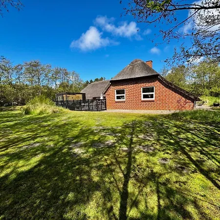 Holiday home Unique Location Near And